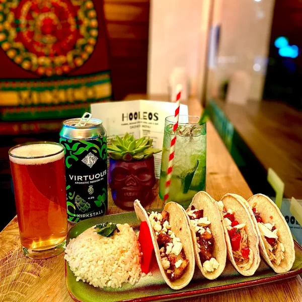 Hooleos Mexican Cafe-bar