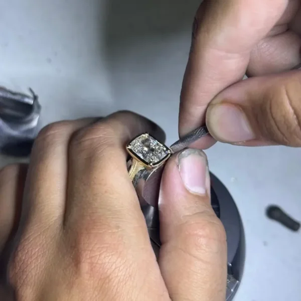 Queensbury Jewellers Ltd