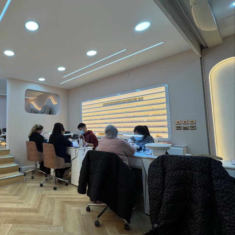 Pink Nails Horsforth